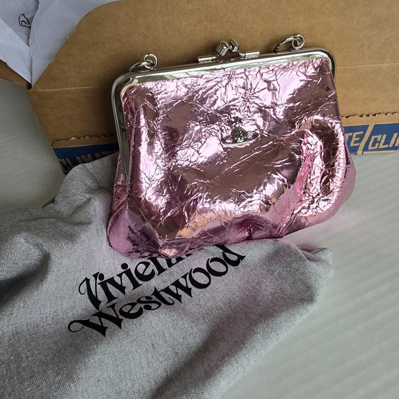 Vivienne Westwood Light Pink Metallic Crinkle Calf Skin Granny  Purse Kisslock - Picture 6 of 16